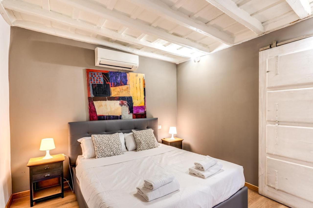 Lovely Spacious Apartment Near The Colosseum Рим Екстериор снимка