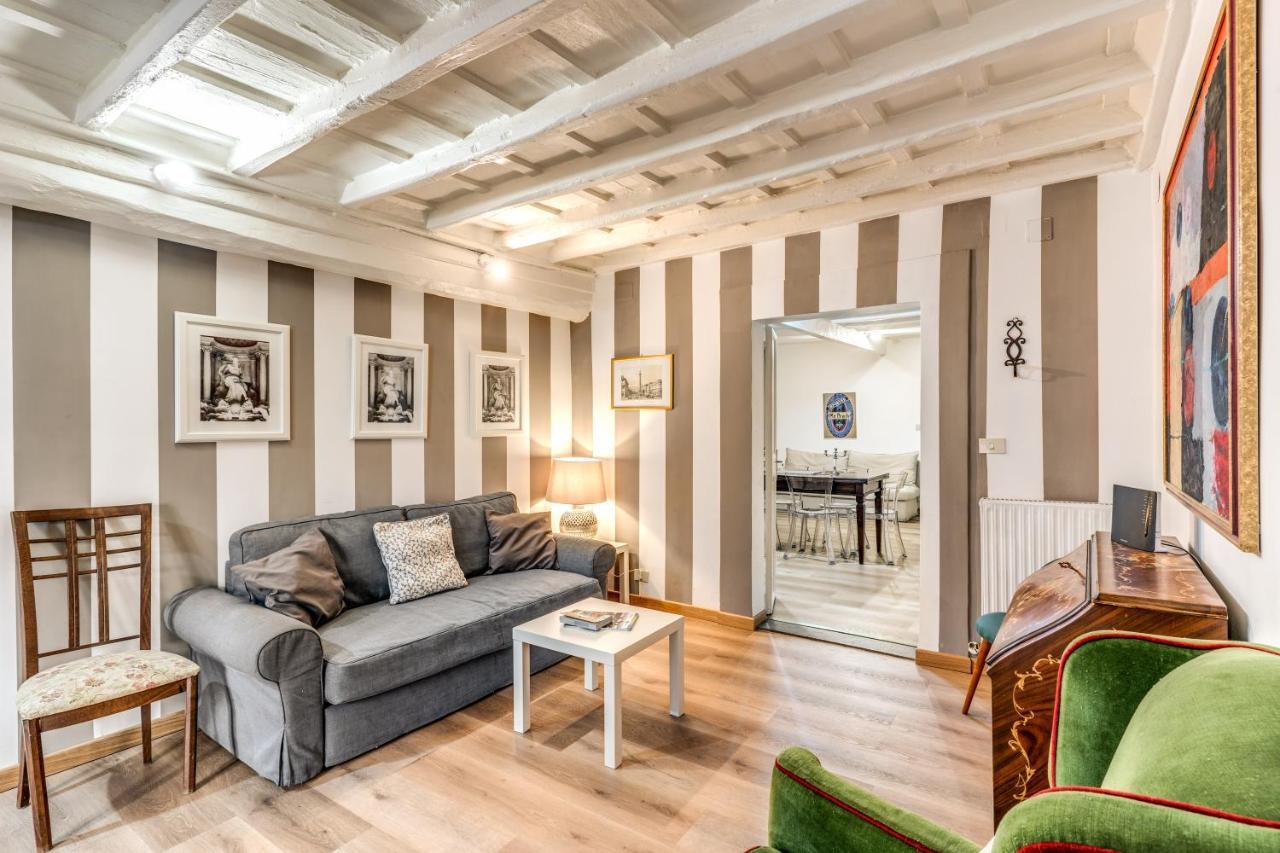 Lovely Spacious Apartment Near The Colosseum Рим Екстериор снимка