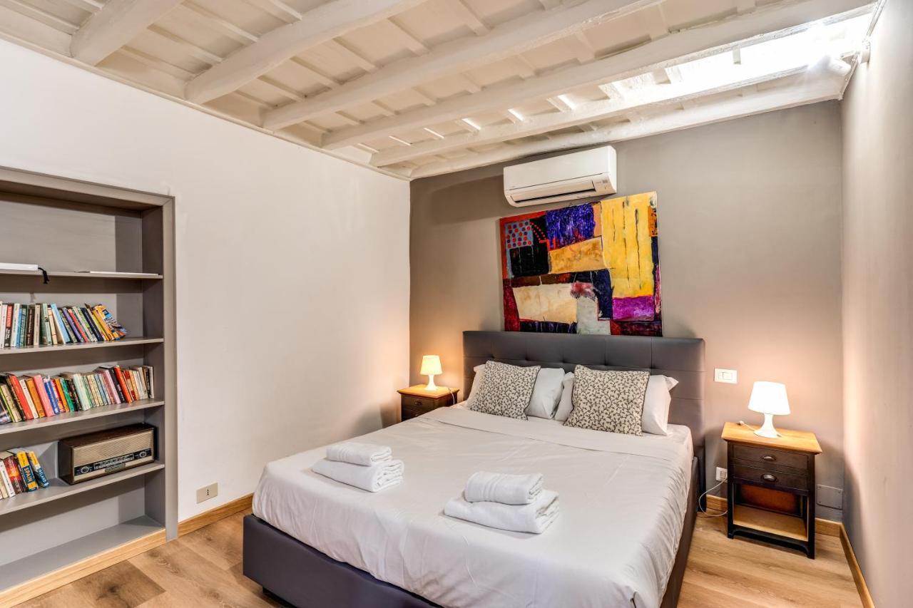 Lovely Spacious Apartment Near The Colosseum Рим Екстериор снимка