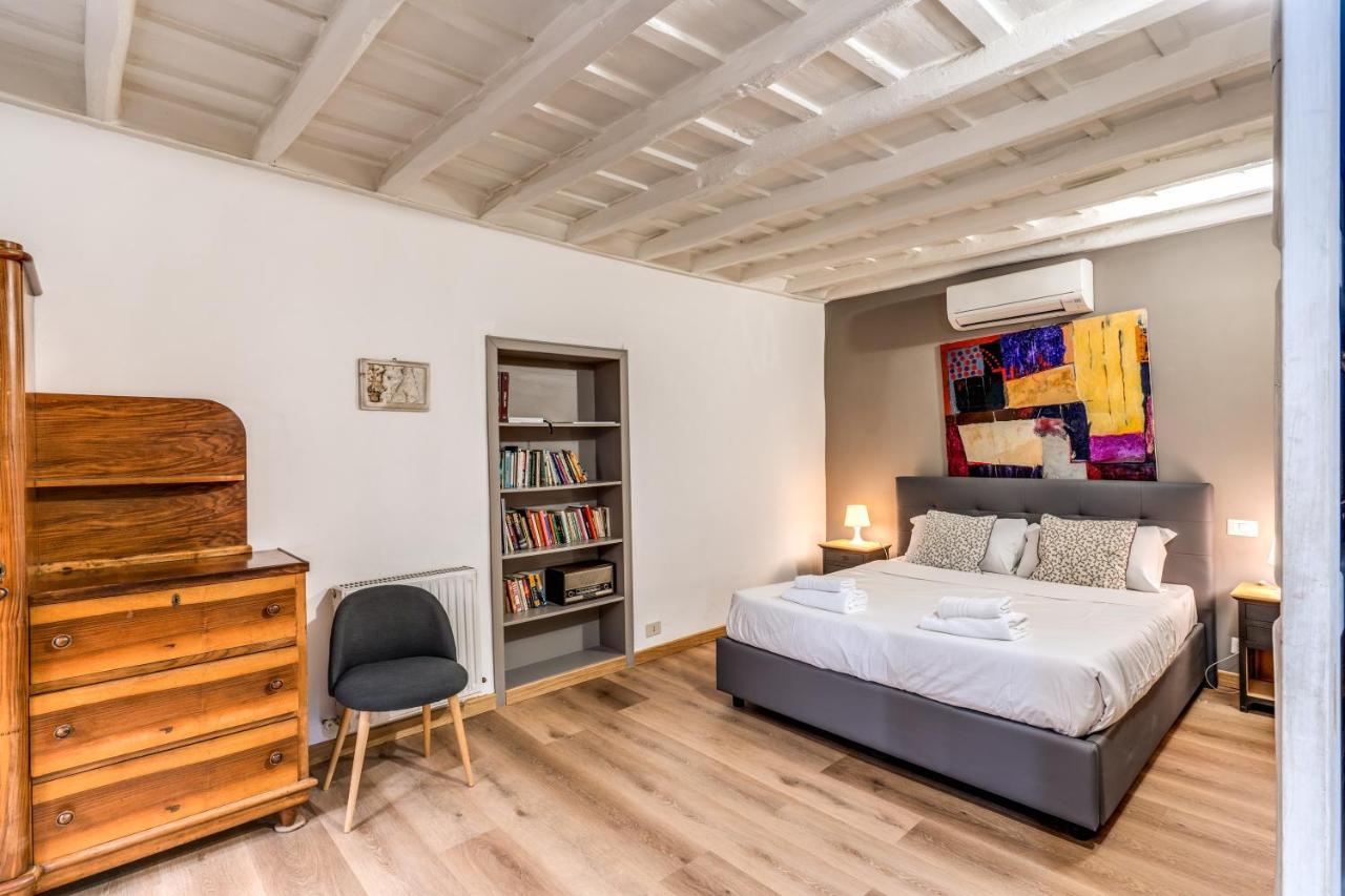 Lovely Spacious Apartment Near The Colosseum Рим Екстериор снимка